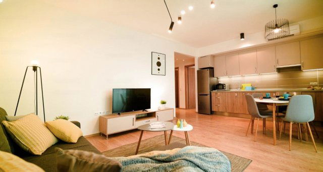 Kiadó téglalakás, albérlet, VIII. kerületben, Corvin sétányon