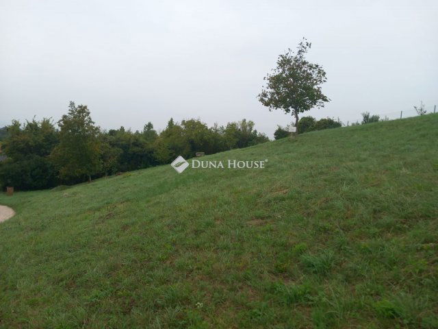 Eladó telek, Cserszegtomajon, Korona utcában 26.67 M Ft