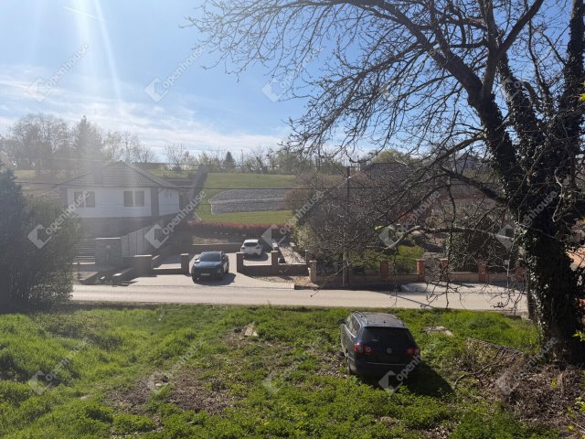 Eladó családi ház, Sárváron 18.9 M Ft, 1 szobás