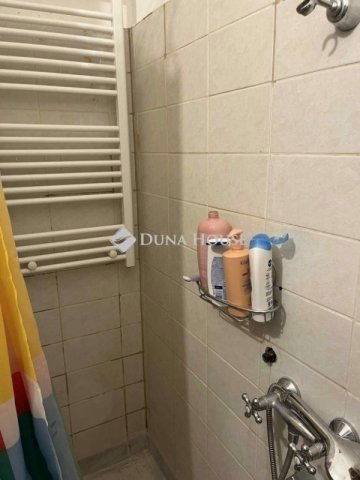 Eladó téglalakás, Budapesten, IX. kerületben 69.9 M Ft, 1 szobás