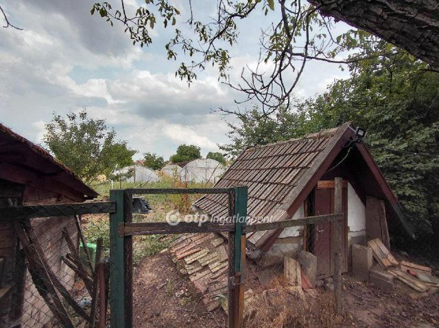 Eladó családi ház, Csányon 22 M Ft, 2+1 szobás