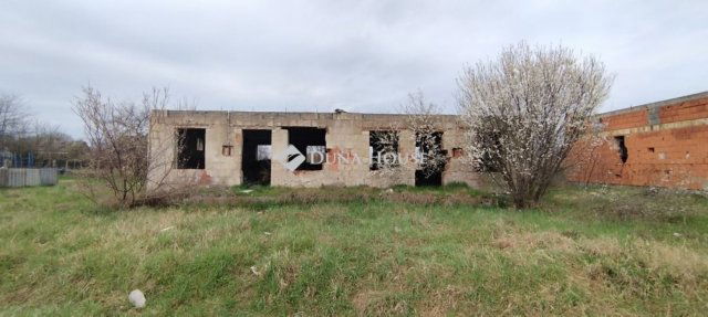 Eladó telek, Nagykátán 16.5 M Ft / költözzbe.hu