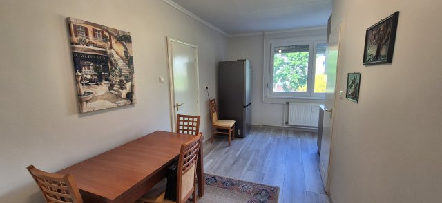 Eladó panellakás, Debrecenben, Derék utcában 74.99 M Ft