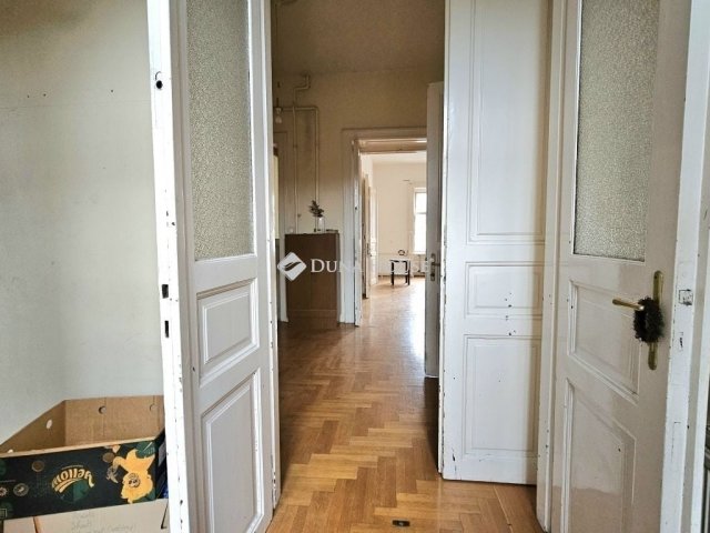 Eladó téglalakás, Budapesten, VIII. kerületben 159.99 M Ft