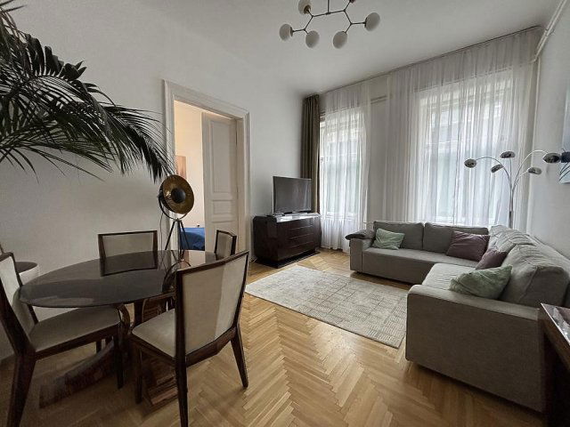 Eladó téglalakás, Budapesten, VI. kerületben, Ó utcában