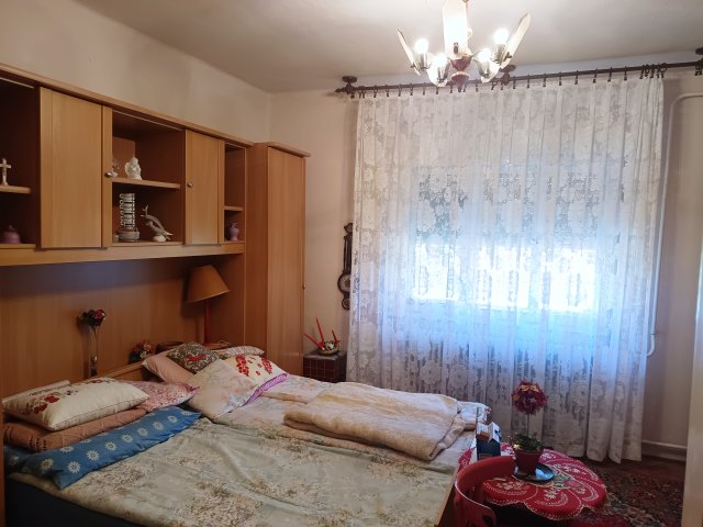 Eladó családi ház, Szegeden, Fehérpart utcában 56.9 M Ft