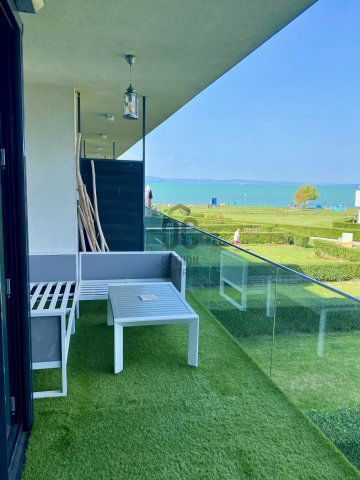 Eladó téglalakás, Siófokon 145 M Ft, 3 szobás