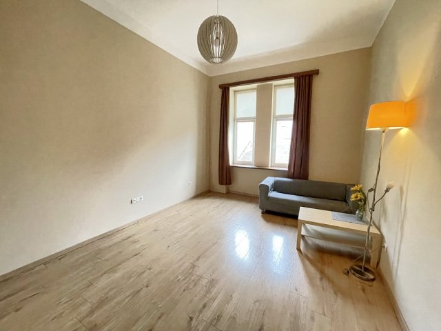 Eladó téglalakás, Budapesten, VIII. kerületben 83 M Ft, 2 szobás