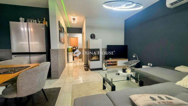 Eladó családi ház, Szombathelyen 95 M Ft, 3+1 szobás