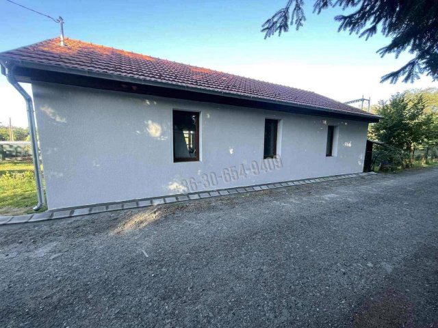 Eladó családi ház, Csesztvén 23.5 M Ft, 1 szobás