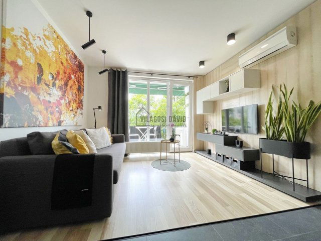 Kiadó téglalakás, albérlet, Debrecenben 300 E Ft / hó, 2 szobás