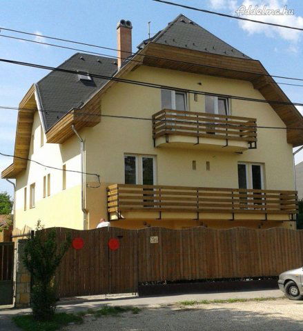 Eladó téglalakás, Budapesten, XIV. kerületben, Mogyoródi úton