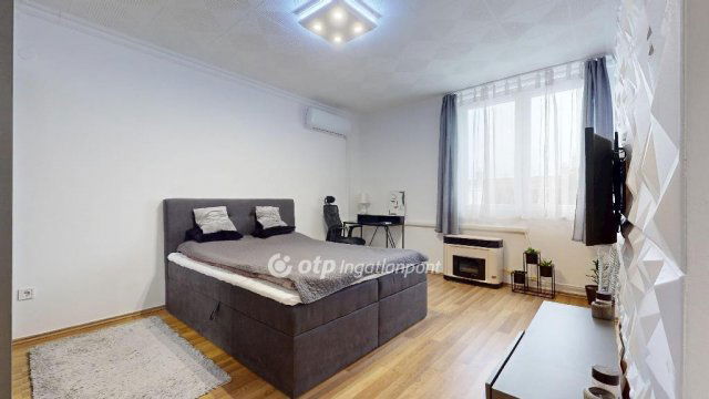 Eladó téglalakás, Miskolcon 23.5 M Ft, 1 szobás