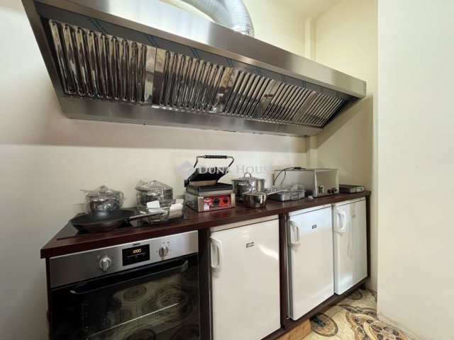 Eladó üzlethelyiség, Budapesten, VIII. kerületben 72 M Ft