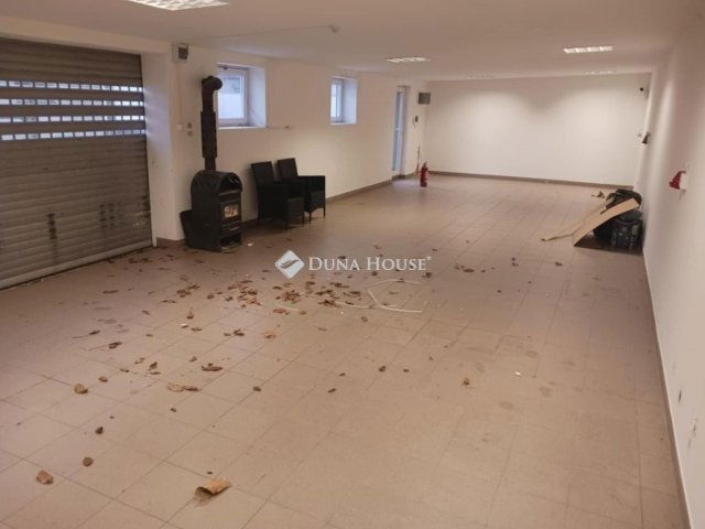 Eladó családi ház, Budapesten, XVII. kerületben 198 M Ft