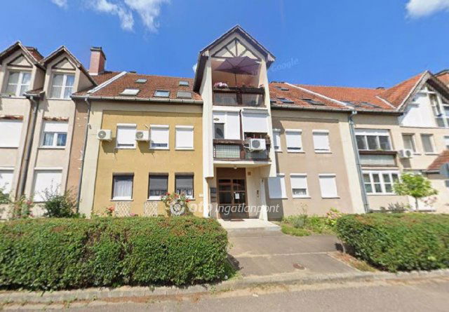 Eladó téglalakás, Egerben 61.9 M Ft, 2+2 szobás