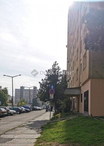 Eladó panellakás, Miskolcon, Középszer utcában 36.99 M Ft