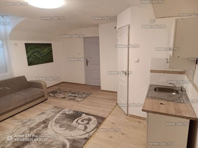 Eladó téglalakás, Budapesten, VIII. kerületben 21.9 M Ft