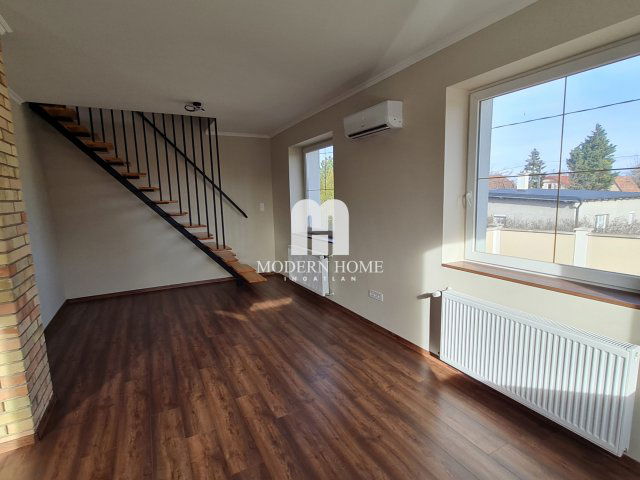 Eladó családi ház, Székesfehérvárott 71.99 M Ft, 2 szobás