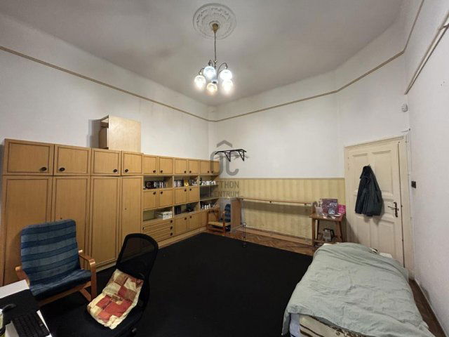 Eladó téglalakás, Budapesten, VIII. kerületben 64.9 M Ft