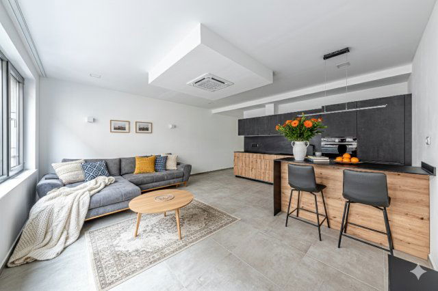 Kiadó téglalakás, albérlet, Budapesten, VI. kerületben