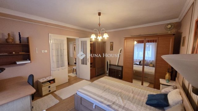 Eladó családi ház, Kecskeméten 50.5 M Ft, 2 szobás