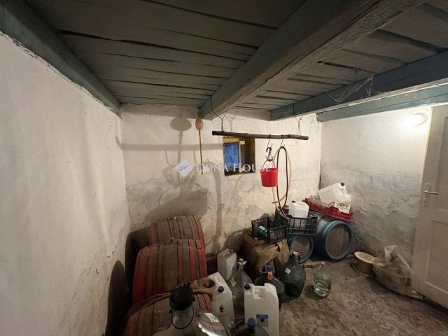 Eladó családi ház, Dabason 60 M Ft, 4 szobás