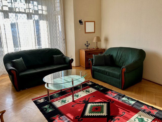 Eladó téglalakás, Budapesten, XIII. kerületben, Bulcsú utcában