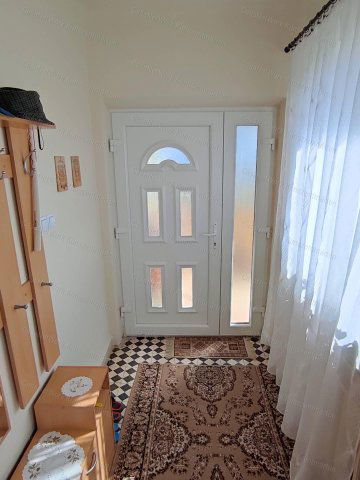Eladó családi ház, Szelevényen 16.9 M Ft, 3 szobás