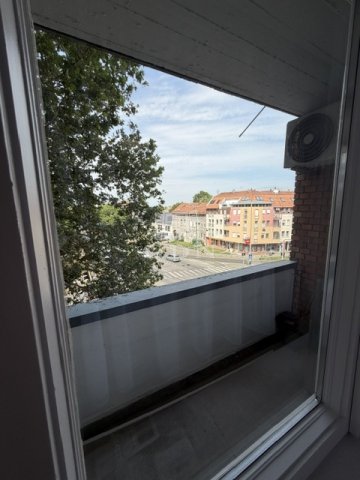 Kiadó téglalakás, albérlet, Szegeden 180 E Ft / hó, 2 szobás