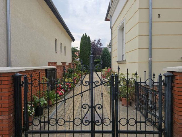 Eladó téglalakás, Kaposváron, Kassa utcában 149.5 M Ft