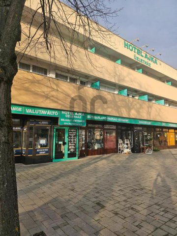 Kiadó iroda, Ajkán 1334 E Ft / hó / költözzbe.hu