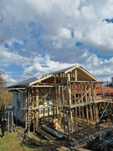 Eladó iroda, Pusztazámoron 32 M Ft, 3 szobás