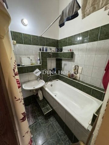 Eladó téglalakás, Budapesten, X. kerületben 27.9 M Ft, 1 szobás