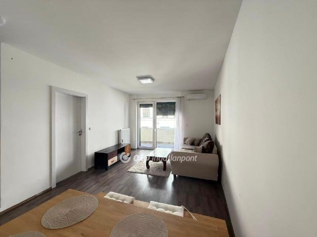 Eladó téglalakás, Budapesten, IX. kerületben 93.8 M Ft, 2 szobás