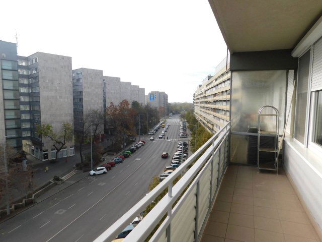 Eladó téglalakás, Kecskeméten 58 M Ft, 2 szobás