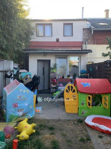 Eladó sorház, Budapesten, XX. kerületben 40 M Ft, 2 szobás