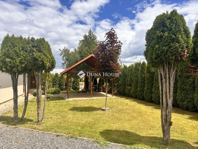 Eladó családi ház, Csákánydoroszlón 120 M Ft, 5 szobás