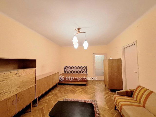 Eladó téglalakás, Budapesten, IV. kerületben 53.9 M Ft, 2 szobás