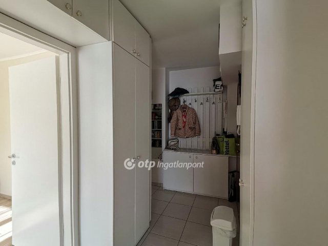 Eladó téglalakás, Budapesten, XIV. kerületben 145 M Ft, 4 szobás