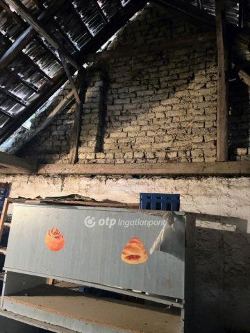 Eladó családi ház, Belvárdgyulán 25 M Ft, 2 szobás