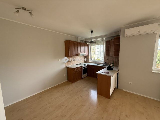 Kiadó téglalakás, albérlet, Kecskeméten 180 E Ft / hó