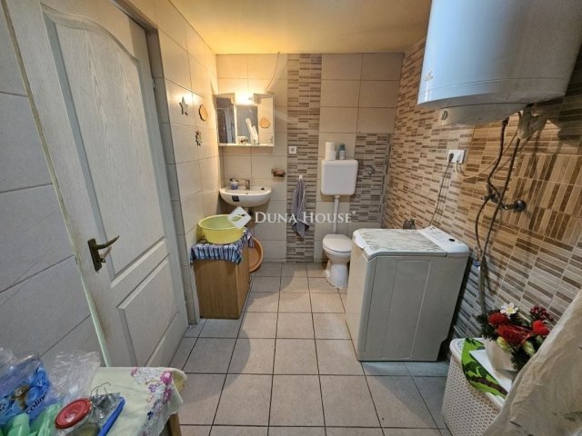 Eladó családi ház, Vokányon 20 M Ft, 2 szobás