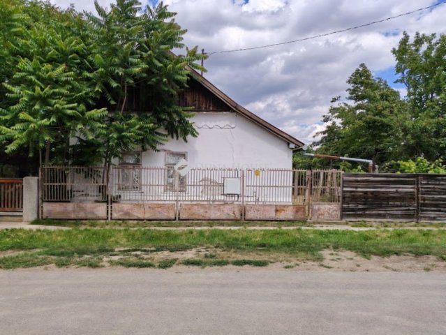 Eladó családi ház, Dévaványán, Hajnal utcában 3.5 M Ft