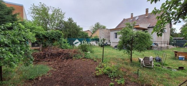 Eladó családi ház, Budapesten, XVIII. kerületben 110 M Ft