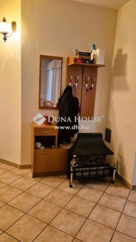 Eladó családi ház, Kecskeméten 95 M Ft, 3 szobás
