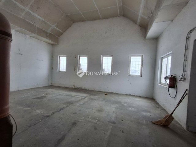 Eladó családi ház, Biharkeresztesen 25 M Ft, 3 szobás