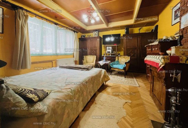 Eladó családi ház, Leányfaluban 110 M Ft, 5+1 szobás