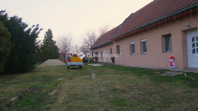 Eladó családi ház, Mocsán 45.9 M Ft, 3 szobás