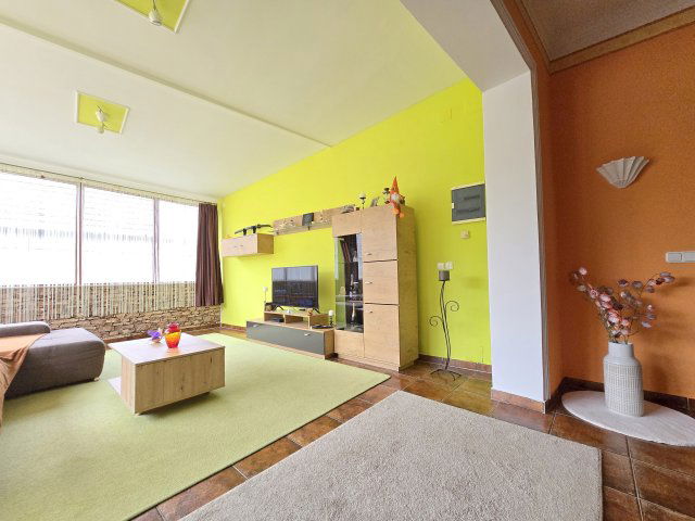 Eladó családi ház, Pusztaszentlászlón 43 M Ft, 4 szobás